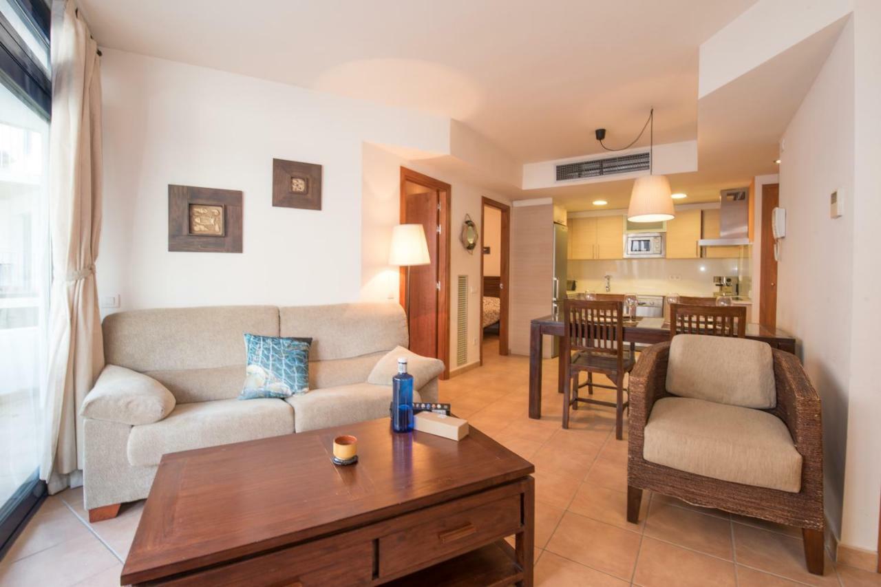 Apartamentos Llafranc Mar Exterior photo