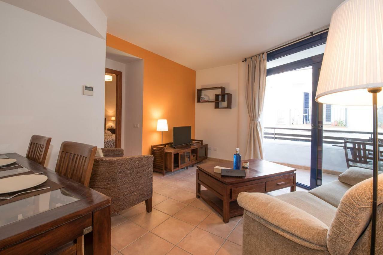 Apartamentos Llafranc Mar Exterior photo